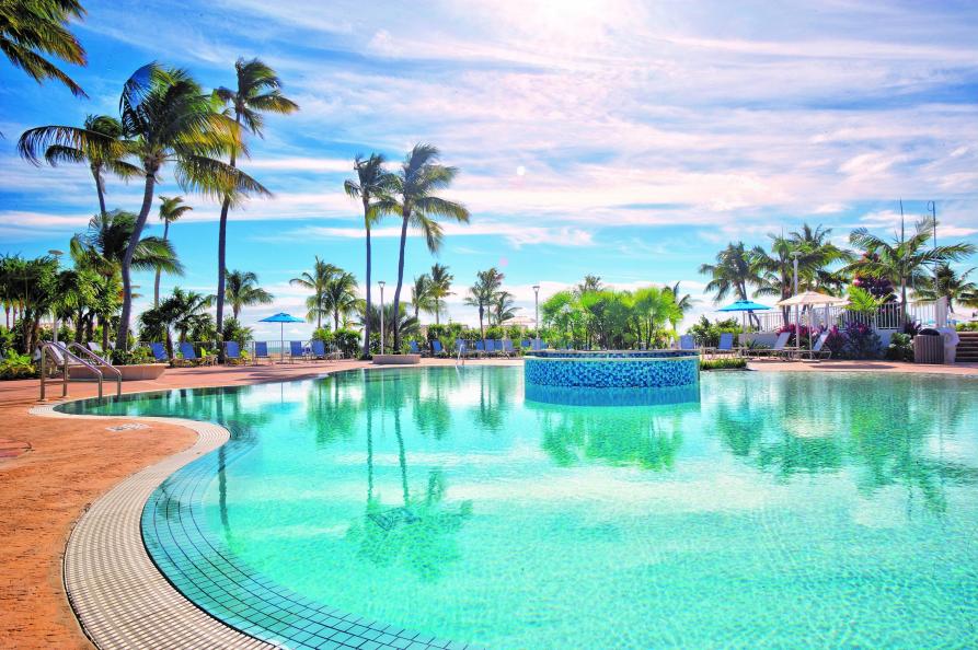 Guy Harvey Outpost Islander Hotel