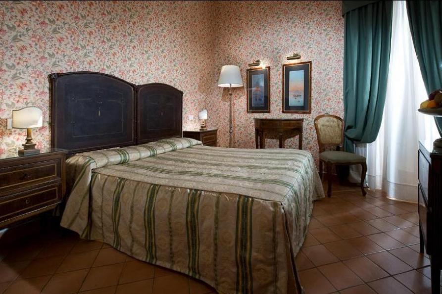 Hotel Chiaja de Charme