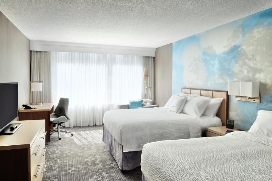 Courtyard by Marriott Toronto