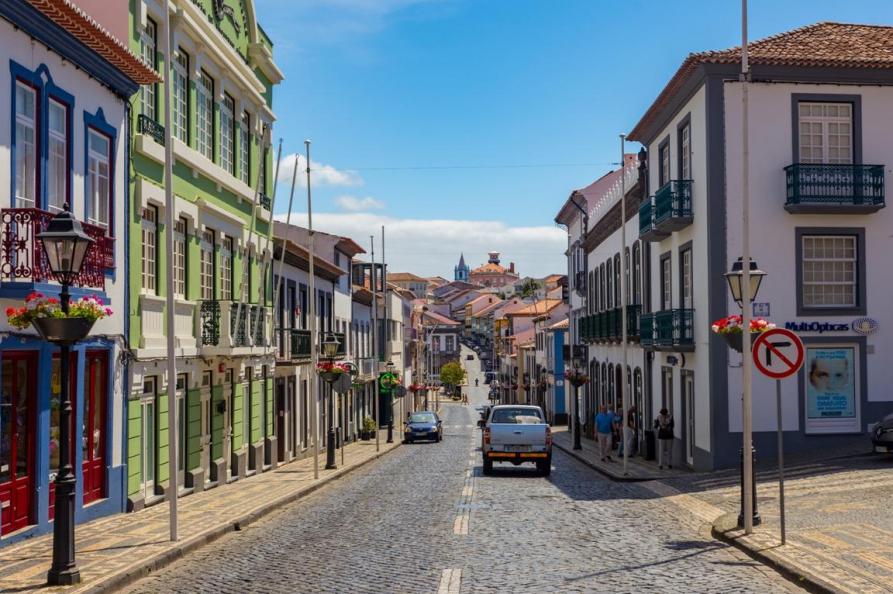 Angra do heroismo, Terceira